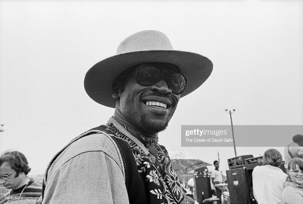 NEWPORT, RI - JULY 1968: Blues musician Taj Mahal (Henry Saint Clair Fredericks) poses for a portrait in July, 1968 at the Newport Folk Festival in Newport, Rhode Island. (Photo by David Gahr/Getty Images)